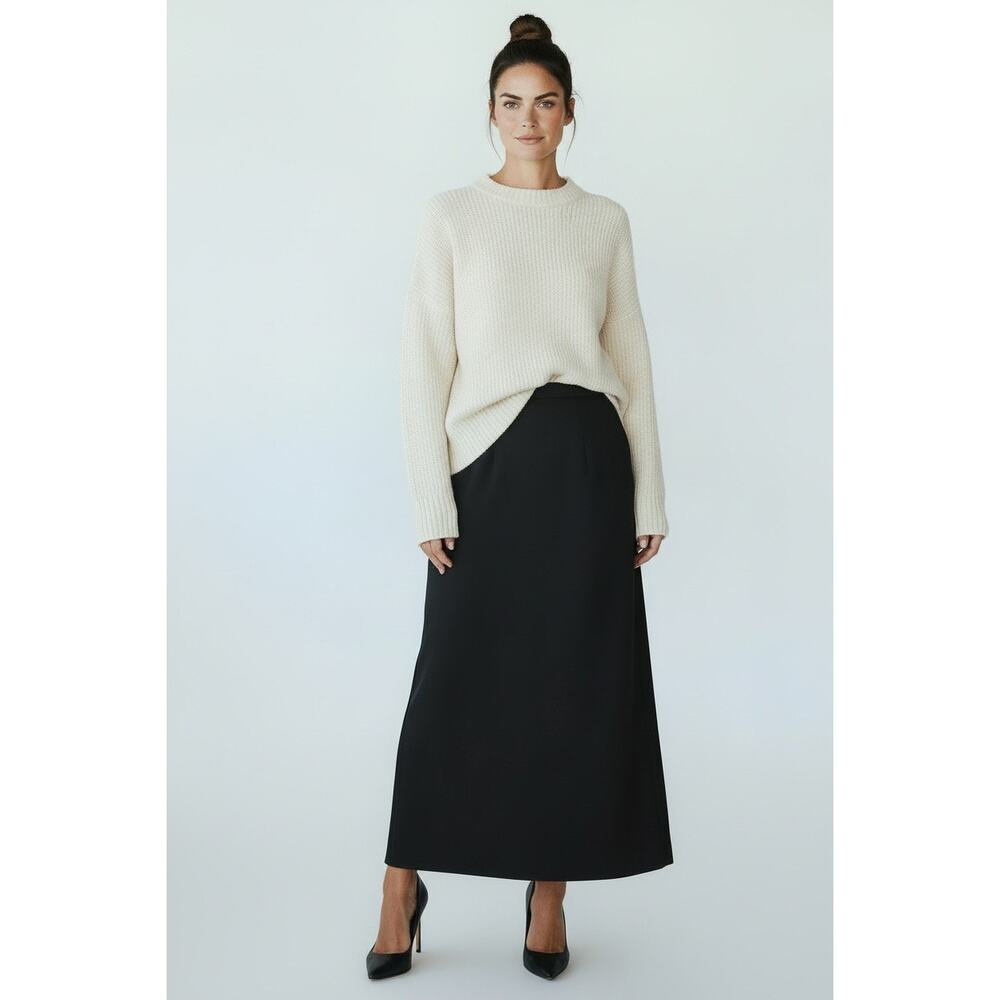 Sleek High-Waisted Black Formal Skirt - Side Zip & Button Size Small 6
